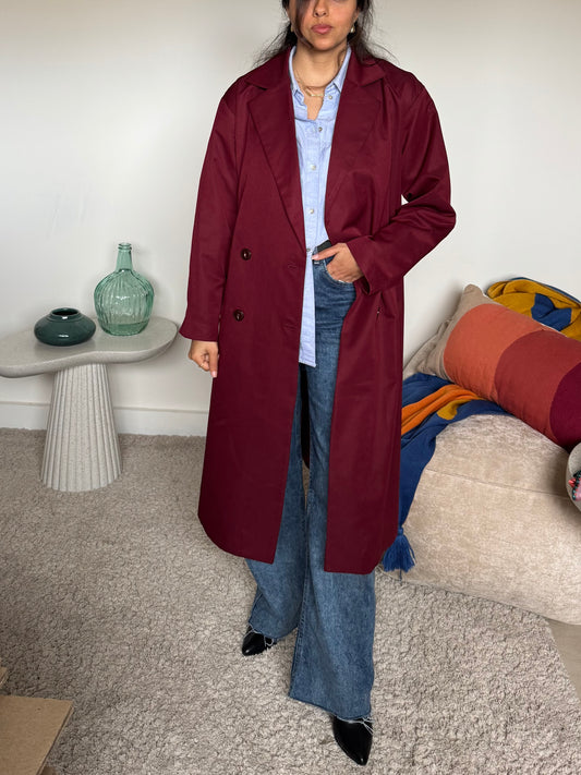 Long coat in burgundy