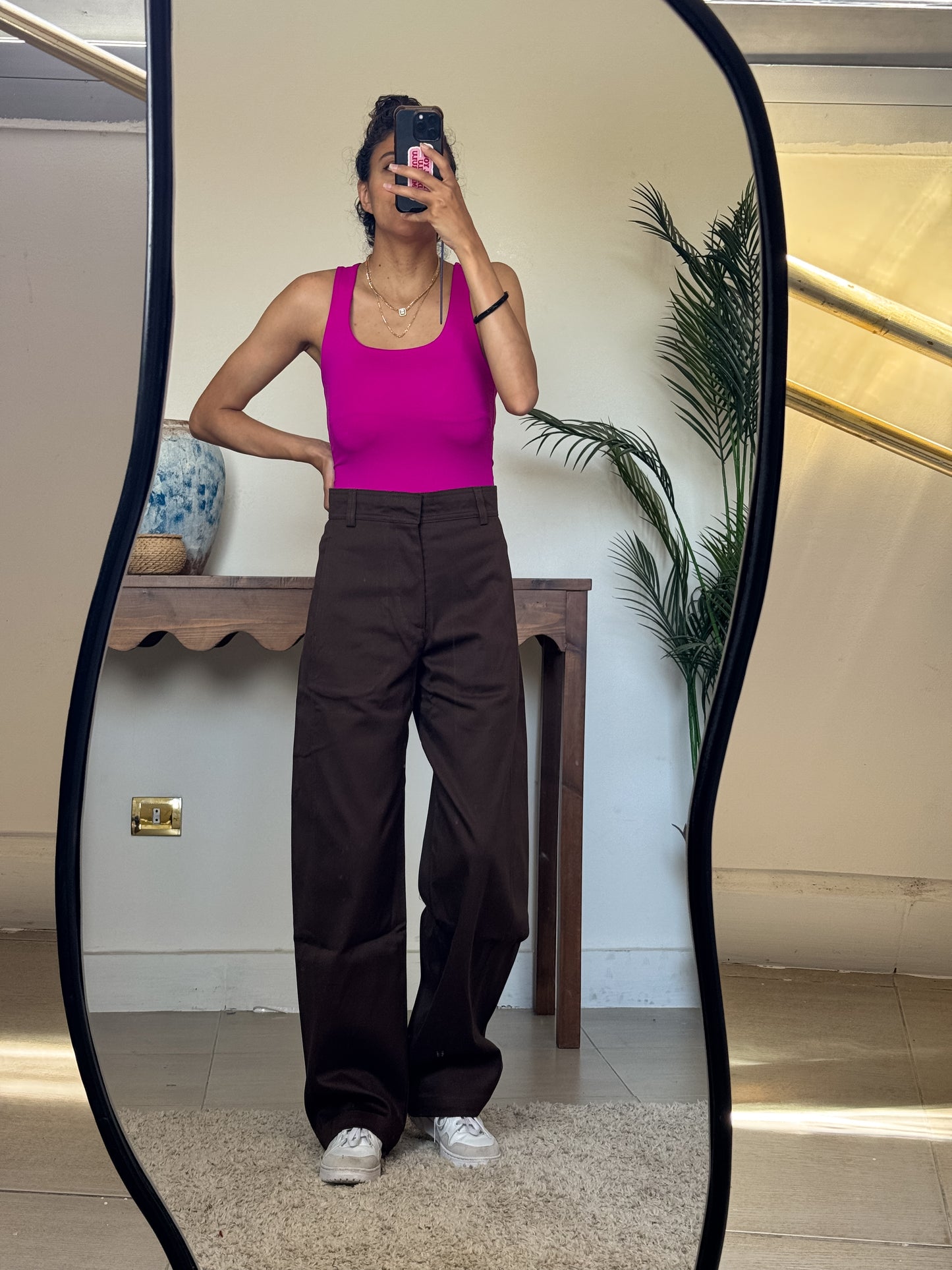 Unisex balloon pants in brown
