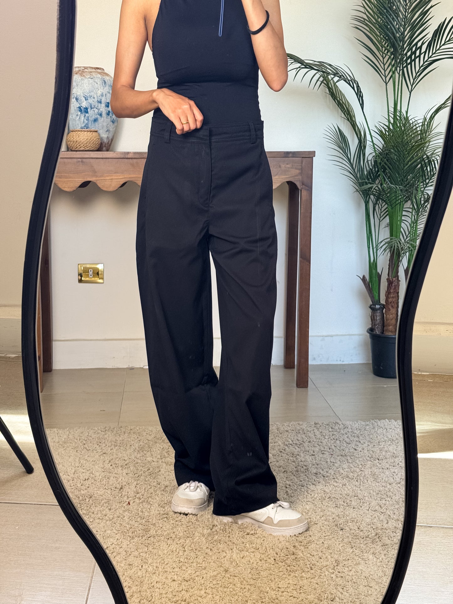Unisex balloon pants in black