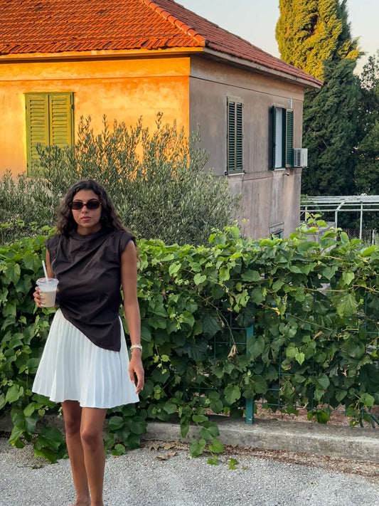 White Pleated skirt